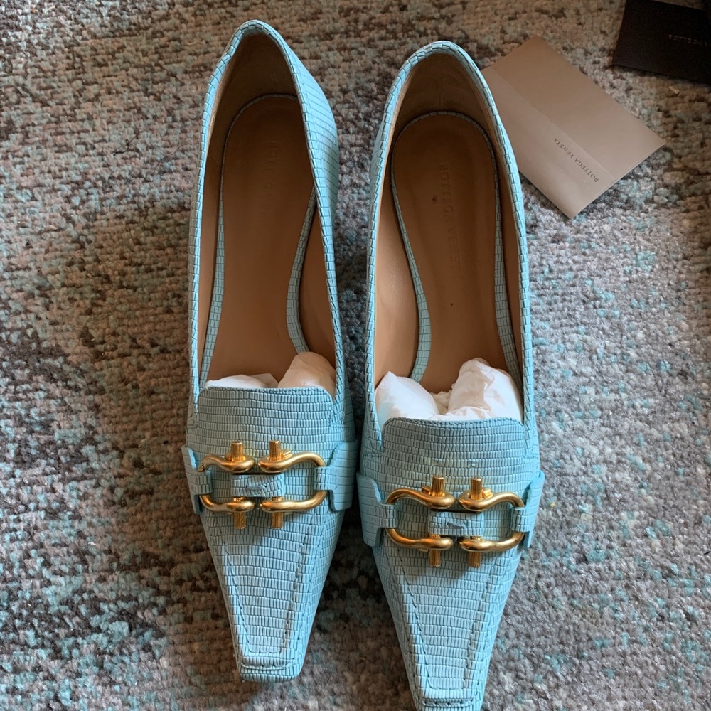 [SOLD] Bottega Veneta Madame pumps
